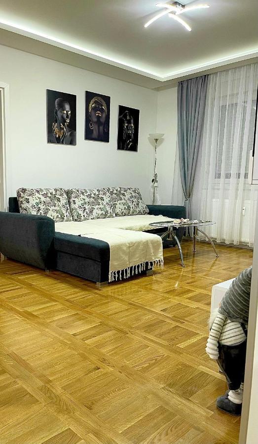 Apartman Mdb Subotica Exteriér fotografie